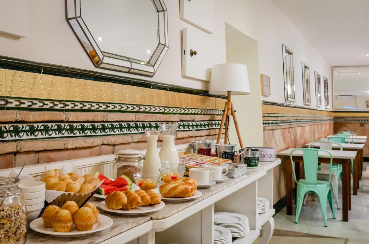 Yit Casablanca Hotel Гранада Екстериор снимка
