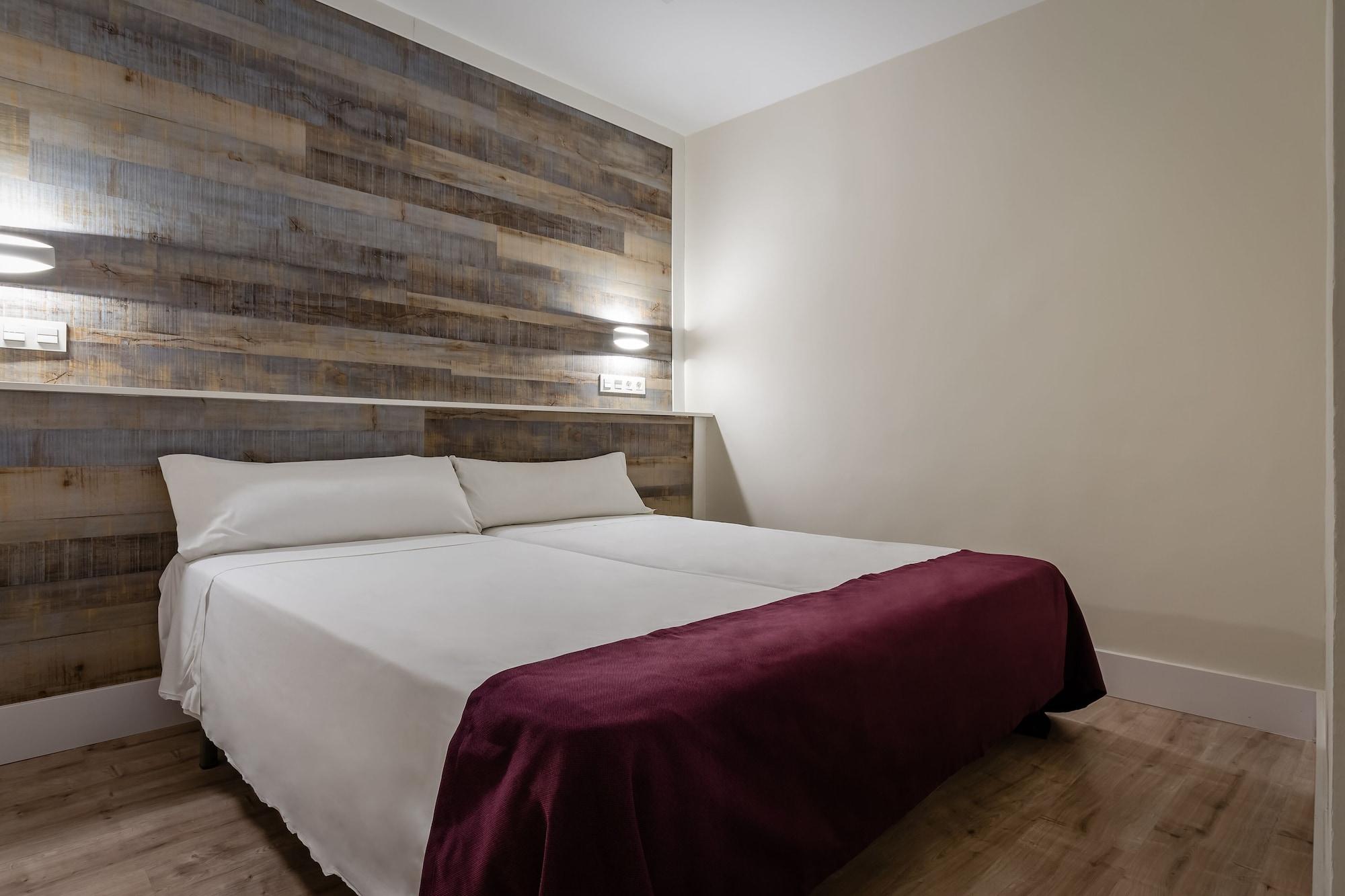 Yit Casablanca Hotel Гранада Екстериор снимка