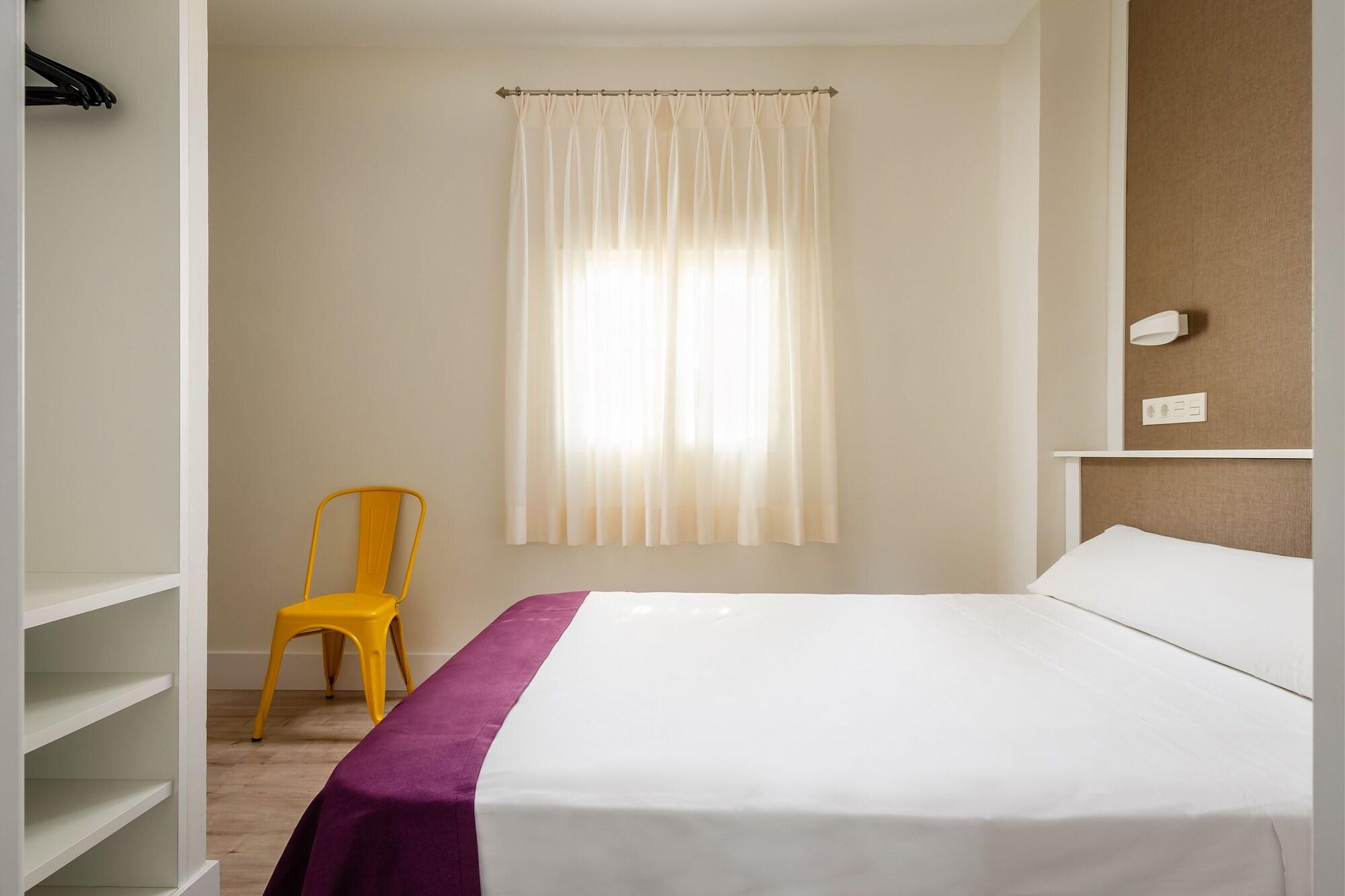 Yit Casablanca Hotel Гранада Екстериор снимка