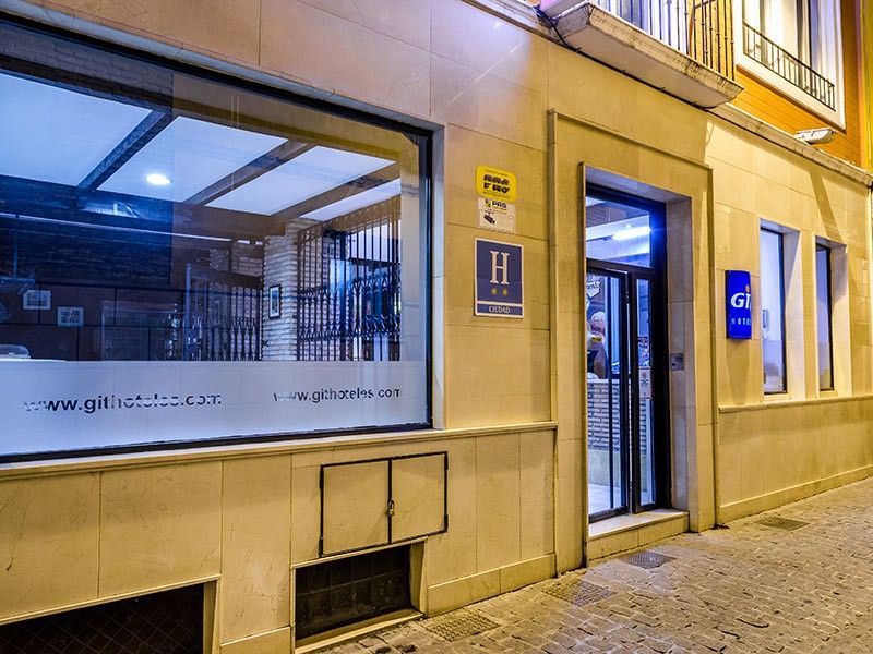 Yit Casablanca Hotel Гранада Екстериор снимка